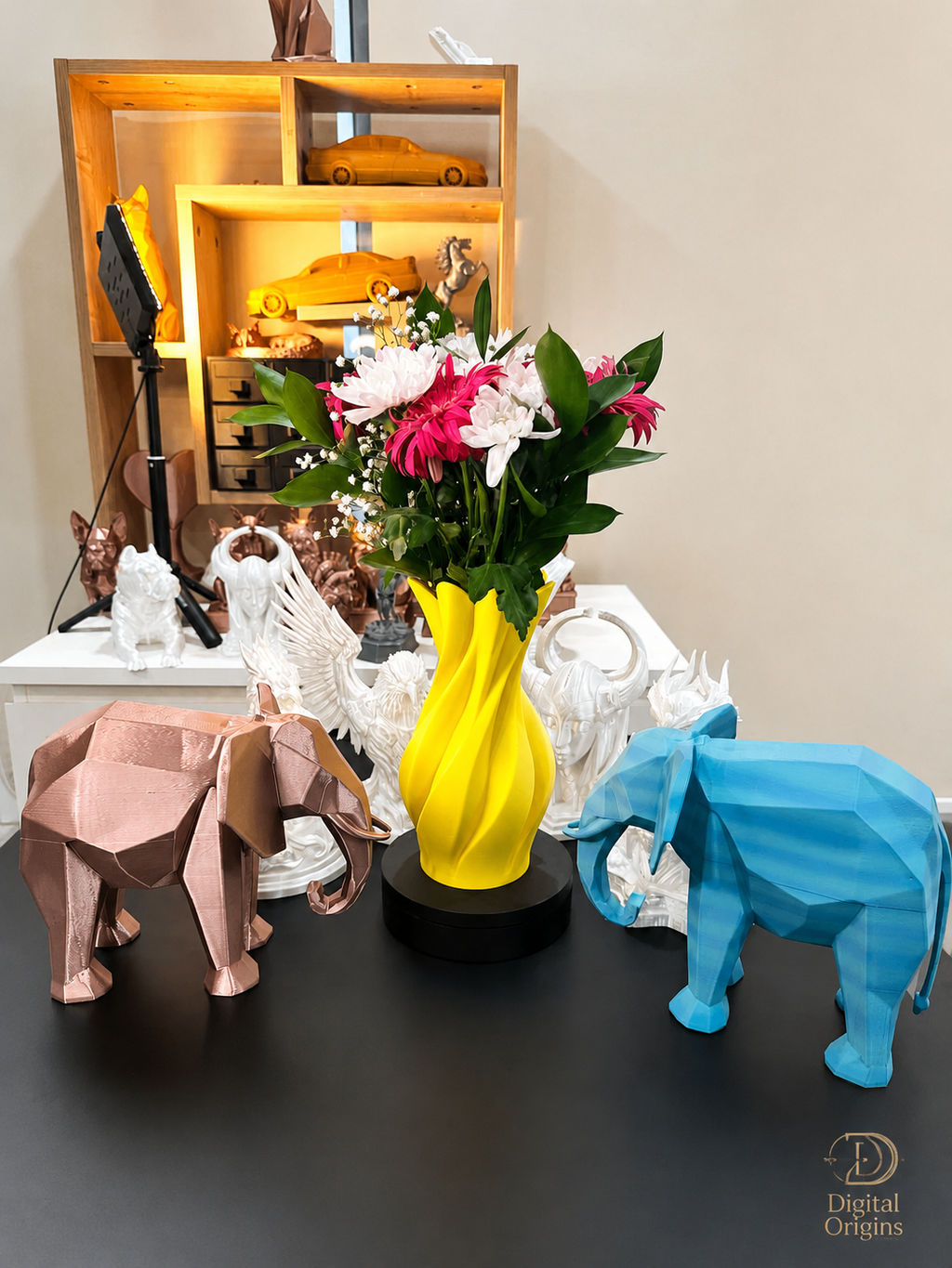 Aurora Bloom Vase – Modern Sculptural Flower Vase, Contemporary Home Decor