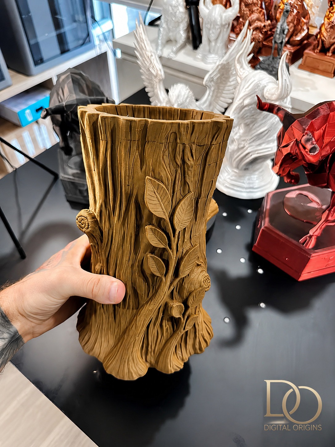 Forest Whisper Vase – Nature Inspired Tree Trunk Decorative Vase