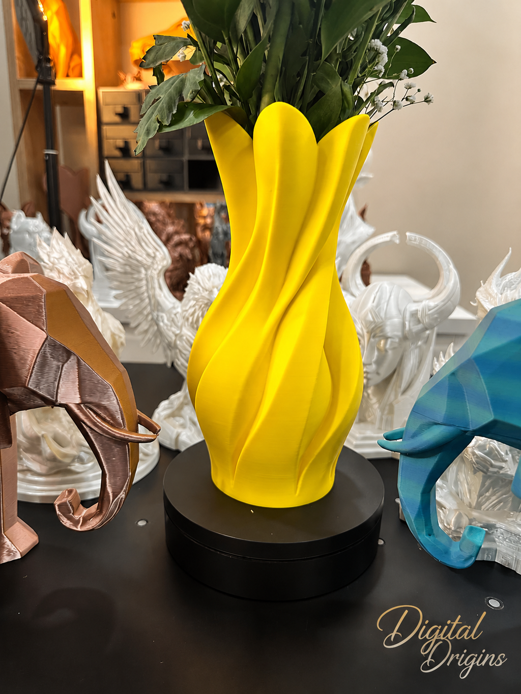 Aurora Bloom Vase – Modern Sculptural Flower Vase, Contemporary Home Decor