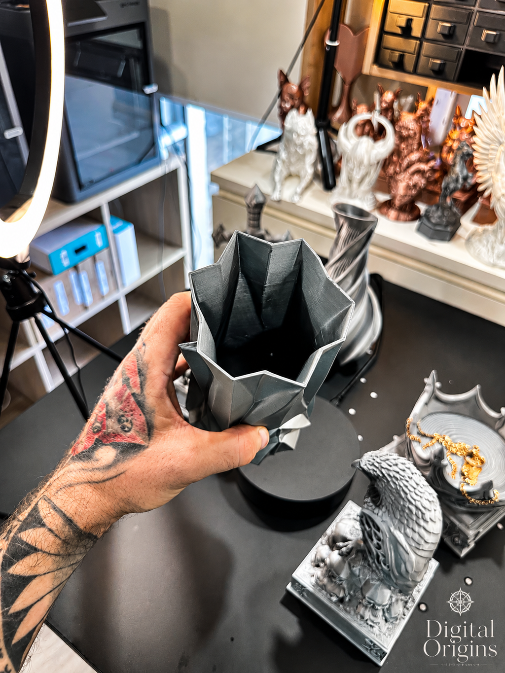 Silver Spire Vase – Modern Geometric Flower Vase, Sculptural Home Decor