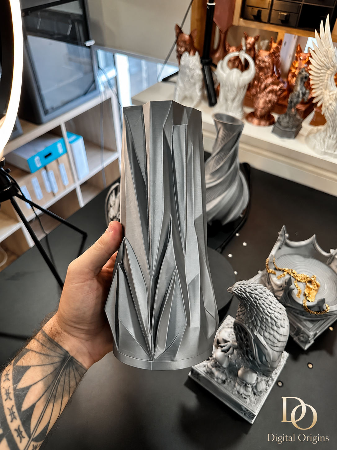 Silver Spire Vase – Modern Geometric Flower Vase, Sculptural Home Decor